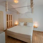 Ξενοδοχείο The Saint Vlassis 3*