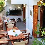 The Saint Vlassis Ξενοδοχείο 3*