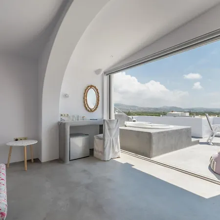 The Saint Vlassis Hotel Naxos City
