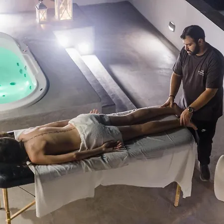 Ξενοδοχείο The Saint Vlassis 3*